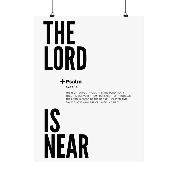 Christian Scripture Matte Vertical Poster, Psalm 34:17-18 Typography Wall Art Home Office Decor, Living Room, Inspirational Religious Gift,Bible Verse,Christian Gift,Home Decor,Inspirational Poster,Living Room Decor,Matte Poster,Office Decor,Premium Quali