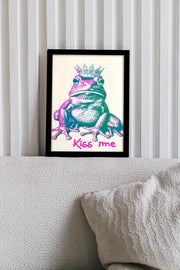 Royal Frog Kiss – Matte Canvas Poster Art Print, UV Resistant